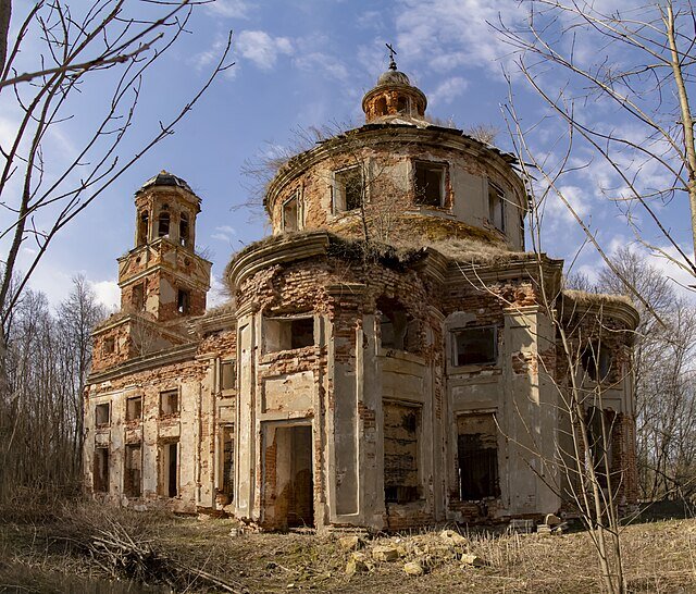 Храм_Рождества_Пресвятой_Богородицы_в_Мильшино.jpg